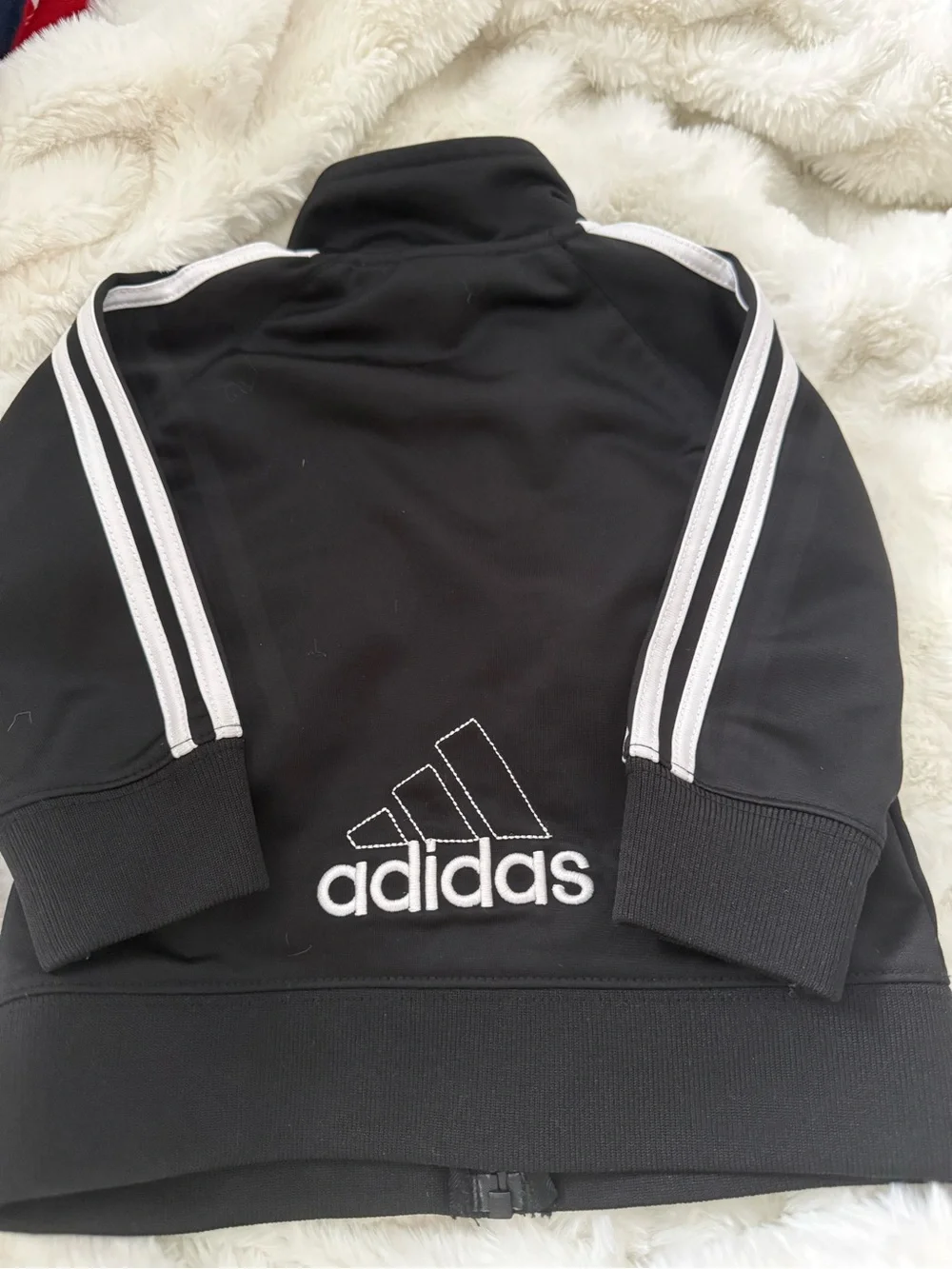 adidas lightweight sporty